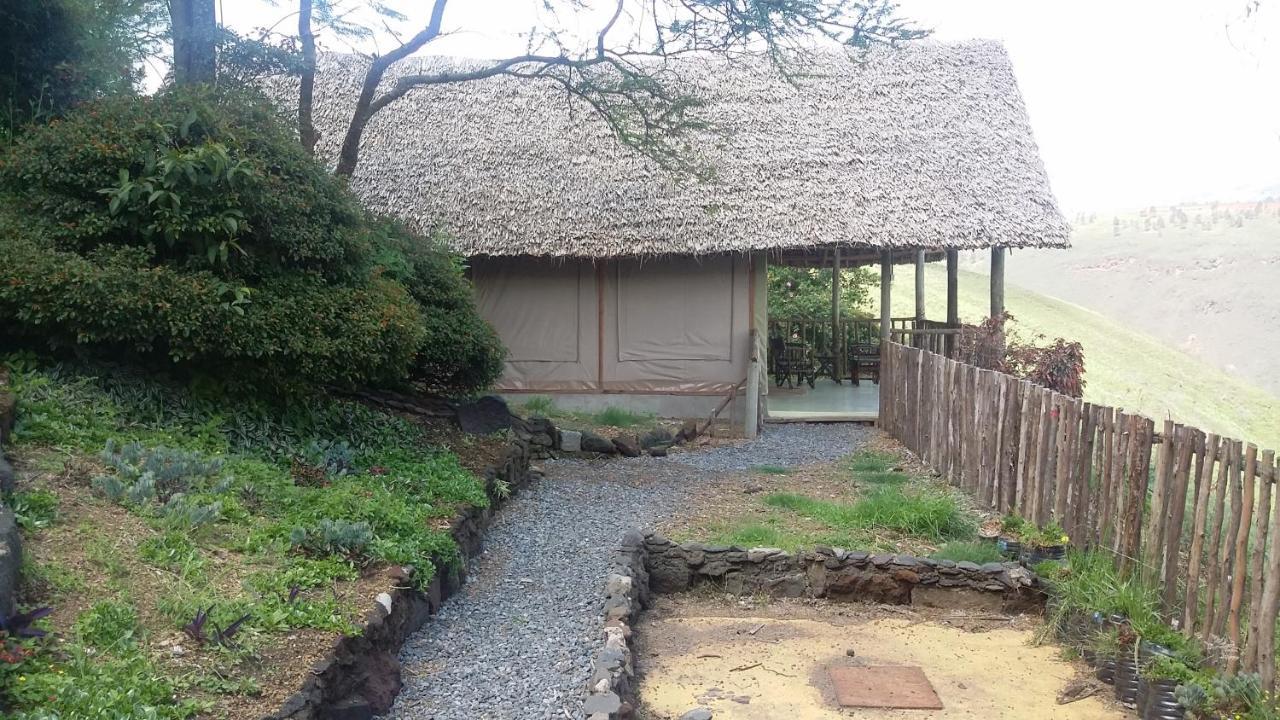 Maili Saba Camp Villa Nakuru Dış mekan fotoğraf
