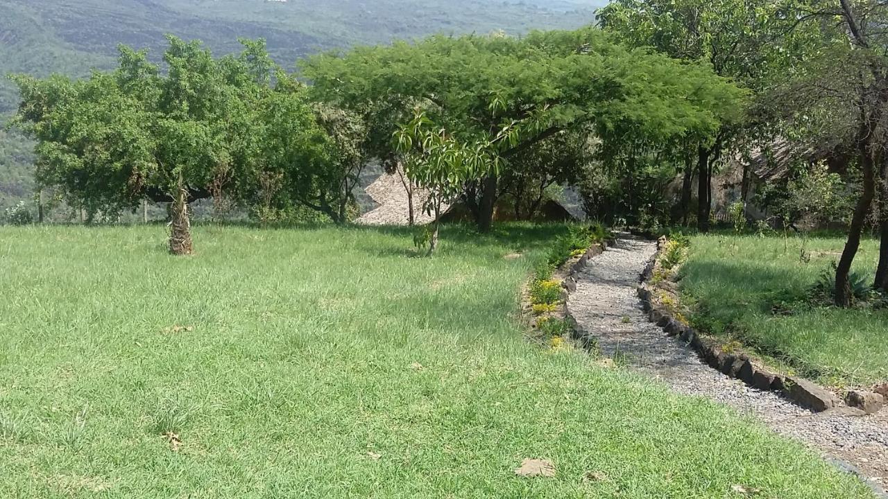 Maili Saba Camp Villa Nakuru Dış mekan fotoğraf